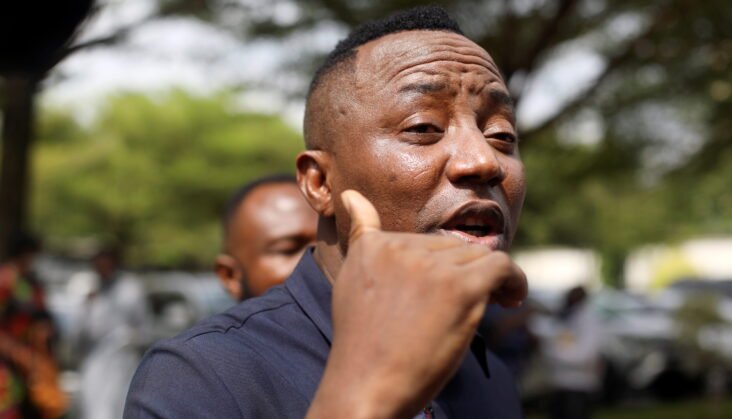 Nigeria: end attacks on Omoyele Sowore