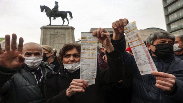 Türkiye’de Elektrik Faturası Protestoları |Murat Karin